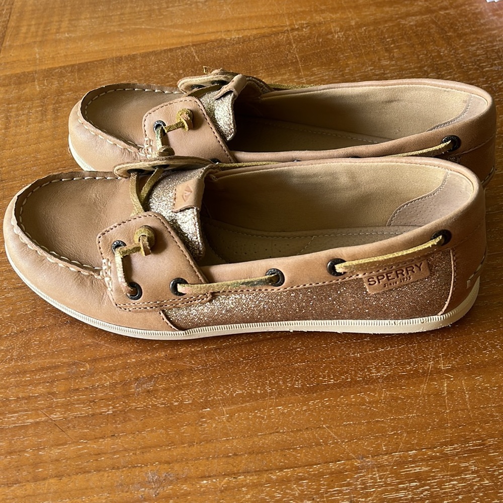 Great condition sperry top sider